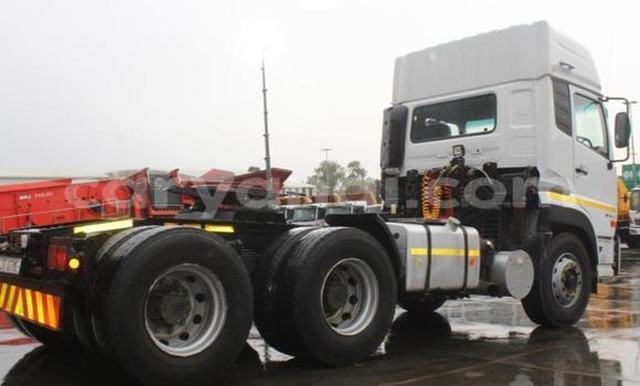 Buy Used Nissan UD White Truck in Chilanga in Lusaka Buy Used Nissan UD White Truck in Chilanga in Lusaka