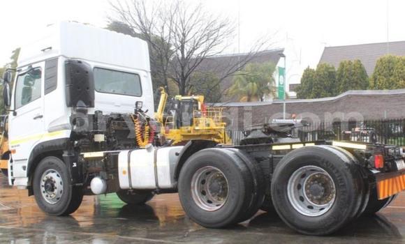 Buy Used Nissan UD White Truck in Chilanga in Lusaka Buy Used Nissan UD White Truck in Chilanga in Lusaka