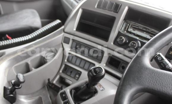 Buy Used Nissan UD White Truck in Chilanga in Lusaka Buy Used Nissan UD White Truck in Chilanga in Lusaka