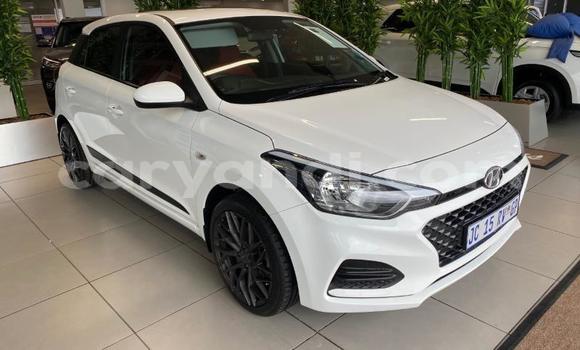 Buy Used Hyundai i20 Silver Car in Livingstone in Zambia