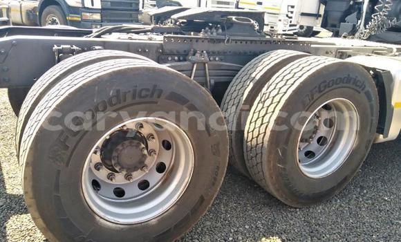 Buy Used Volvo F4 White Truck in Choma in Southern Buy Used Volvo F4 White Truck in Choma in Southern