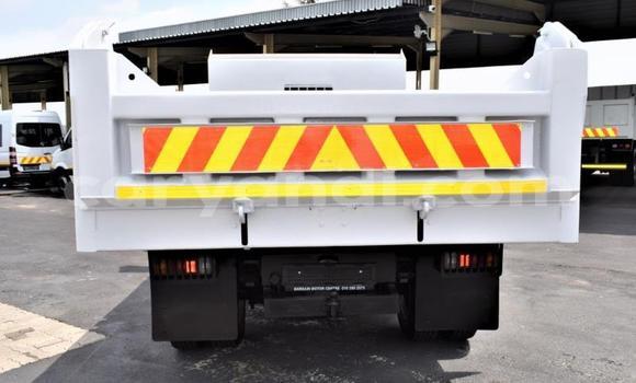 Buy Used Hino 300 Series White Truck in Chingola in Zambia Buy Used Hino 300 Series White Truck in Chingola in Zambia