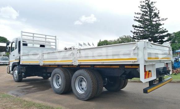 Acheter Occasion Utilitaire Nissan UD Blanc à Chambishi, Copperbelt Acheter Occasion Utilitaire Nissan UD Blanc à Chambishi, Copperbelt