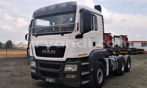 Acheter Occasion Utilitaire Man TGX Blanc à Chilanga, Lusaka Acheter Occasion Utilitaire Man TGX Blanc à Chilanga, Lusaka