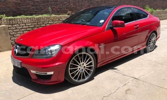 Acheter Occasion Voiture Mercedes‒Benz AMG GLC Coupe Rouge à Chipata, Zambie Acheter Occasion Voiture Mercedes‒Benz AMG GLC Coupe Rouge à Chipata, Zambie