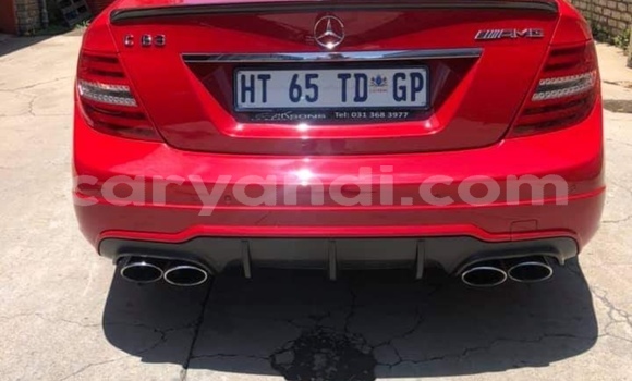 Acheter Occasion Voiture Mercedes‒Benz AMG GLC Coupe Rouge à Chipata, Zambie Acheter Occasion Voiture Mercedes‒Benz AMG GLC Coupe Rouge à Chipata, Zambie