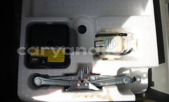 Acheter Import Voiture Toyota Corolla Noir à Chipata, Zambie Acheter Import Voiture Toyota Corolla Noir à Chipata, Zambie