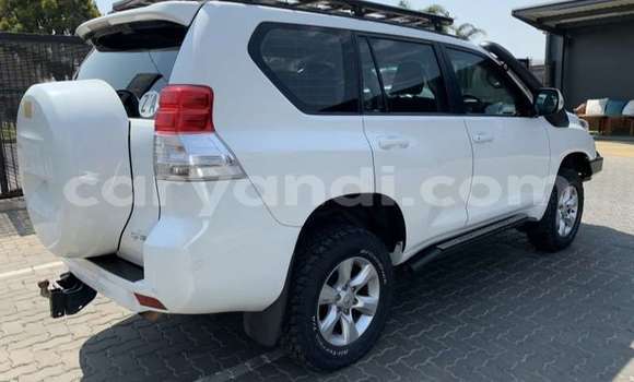 Buy Used Toyota Prado White Car in Lusaka in Zambia Buy Used Toyota Prado White Car in Lusaka in Zambia