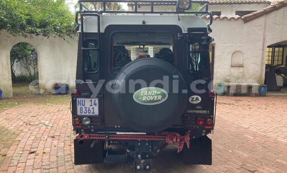 Buy Used Land Rover Defender Black Car in Lusaka in Zambia Buy Used Land Rover Defender Black Car in Lusaka in Zambia