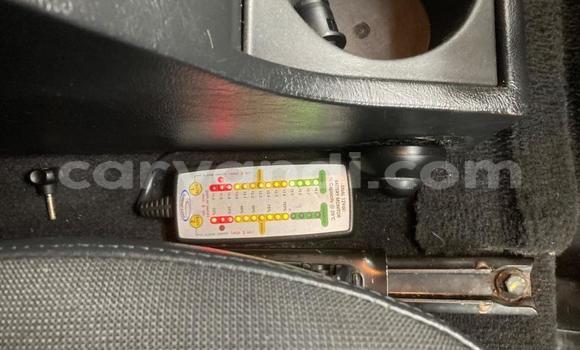 Buy Used Land Rover Defender Black Car in Lusaka in Zambia Buy Used Land Rover Defender Black Car in Lusaka in Zambia