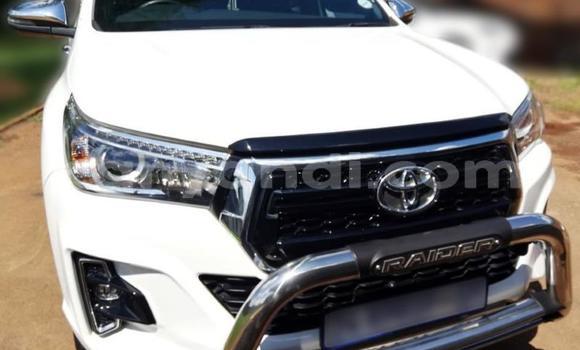 Buy Used Toyota Hilux White Car in Lusaka in Zambia Buy Used Toyota Hilux White Car in Lusaka in Zambia