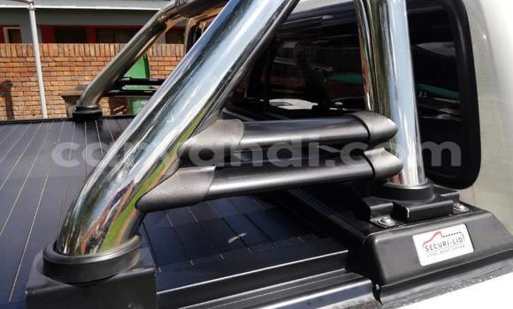 Buy Used Toyota Hilux White Car in Lusaka in Zambia Buy Used Toyota Hilux White Car in Lusaka in Zambia