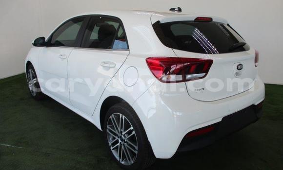 Acheter Occasion Voiture Kia Rio Blanc à Kabwe, Zambie Acheter Occasion Voiture Kia Rio Blanc à Kabwe, Zambie