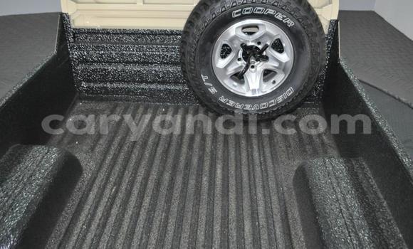 Nunua Ilio tumika Toyota Land Cruiser Brown Gari ndani ya Lusaka nchini Zambia Nunua Ilio tumika Toyota Land Cruiser Brown Gari ndani ya Lusaka nchini Zambia