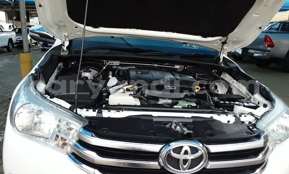 Tenga Tsaru Toyota Hilux Chena Mota in Lusaka in Zambia Tenga Tsaru Toyota Hilux Chena Mota in Lusaka in Zambia