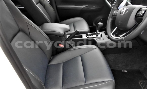 Tenga Tsaru Toyota Hilux Chena Mota in Lusaka in Zambia Tenga Tsaru Toyota Hilux Chena Mota in Lusaka in Zambia