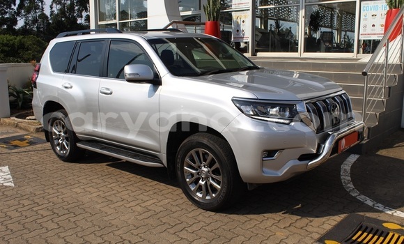 Tenga Tsaru Toyota Land Cruiser Sirivha Mota in Lusaka in Zambia Tenga Tsaru Toyota Land Cruiser Sirivha Mota in Lusaka in Zambia