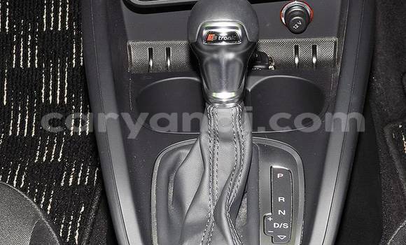 Acheter Import Voiture Audi A3 Rouge à Kitwe, Zambie Acheter Import Voiture Audi A3 Rouge à Kitwe, Zambie