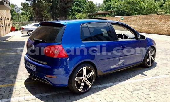 Acheter Occasion Voiture Volkswagen Golf R32 Bleu à Livingstone, Zambie Acheter Occasion Voiture Volkswagen Golf R32 Bleu à Livingstone, Zambie