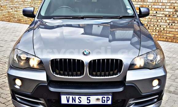 Acheter Occasion Voiture BMW X5 M Gris à Livingstone, Zambie Acheter Occasion Voiture BMW X5 M Gris à Livingstone, Zambie