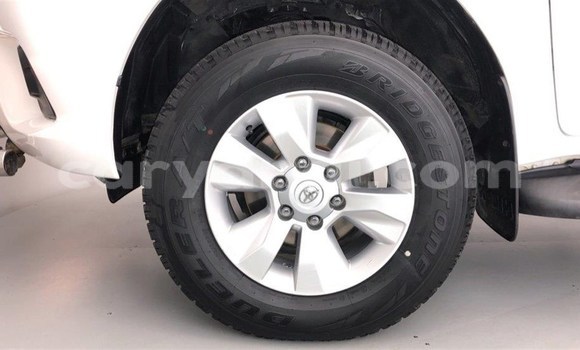 Tenga Tsaru Toyota Hilux Chena Mota in Lusaka in Zambia Tenga Tsaru Toyota Hilux Chena Mota in Lusaka in Zambia