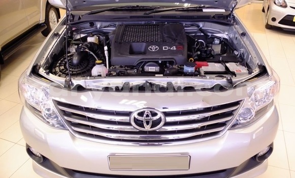 Tenga Tsaru Toyota Fortuner Zvimwe Mota in Lusaka in Zambia Tenga Tsaru Toyota Fortuner Zvimwe Mota in Lusaka in Zambia