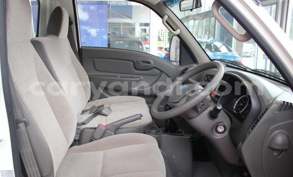 Acheter Occasion Voiture Hyundai H1 Blanc à Lusaka, Zambie Acheter Occasion Voiture Hyundai H1 Blanc à Lusaka, Zambie