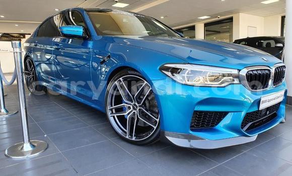 Nunua Ilio tumika BMW M5 Bluu Gari ndani ya Chingola nchini Zambia Nunua Ilio tumika BMW M5 Bluu Gari ndani ya Chingola nchini Zambia