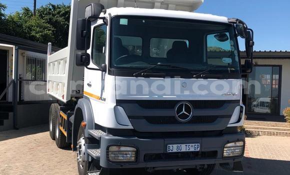 Buy Used Mercedes–Benz 2628 White Truck in Chingola in Zambia Buy Used Mercedes–Benz 2628 White Truck in Chingola in Zambia