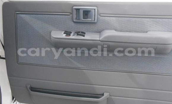 Nunua Ilio tumika Toyota Land Cruiser Nyeupe Gari ndani ya Sesheke nchini Magharibi Nunua Ilio tumika Toyota Land Cruiser Nyeupe Gari ndani ya Sesheke nchini Magharibi
