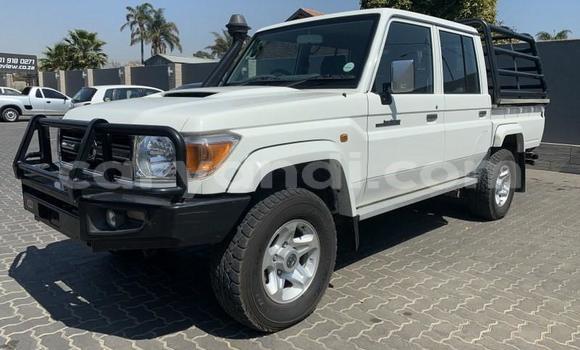 Nunua Ilio tumika Toyota Land Cruiser Nyingine Gari ndani ya Lusaka nchini Zambia Nunua Ilio tumika Toyota Land Cruiser Nyingine Gari ndani ya Lusaka nchini Zambia