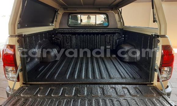 Nunua Ilio tumika Toyota Hilux Beige Gari ndani ya Chililabombwe nchini Copperbelt Nunua Ilio tumika Toyota Hilux Beige Gari ndani ya Chililabombwe nchini Copperbelt