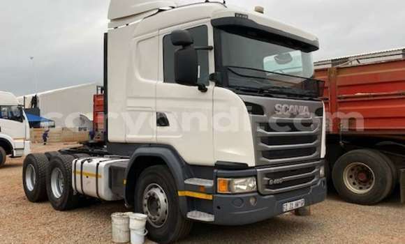 Acheter Occasion Utilitaire Scania R420 Blanc à Lusaka, Zambie