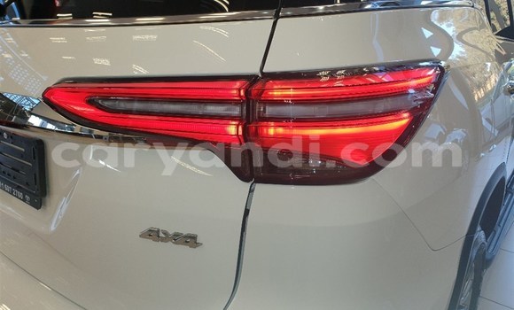 Acheter Occasion Voiture Toyota Fortuner Blanc à Chingola, Zambie Acheter Occasion Voiture Toyota Fortuner Blanc à Chingola, Zambie