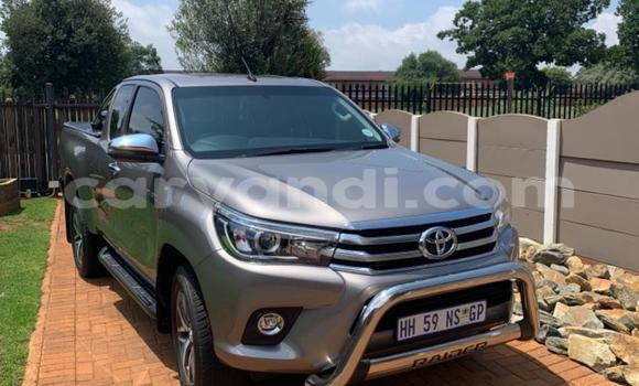 Nunua Ilio tumika Toyota Hilux Nyingine Gari ndani ya Lusaka nchini Zambia