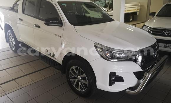 Buy Used Toyota Hilux Silver Car in Lusaka in Zambia Buy Used Toyota Hilux Silver Car in Lusaka in Zambia