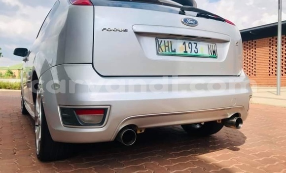 Acheter Occasion Voiture Ford Focus Gris à Chipata, Zambie Acheter Occasion Voiture Ford Focus Gris à Chipata, Zambie