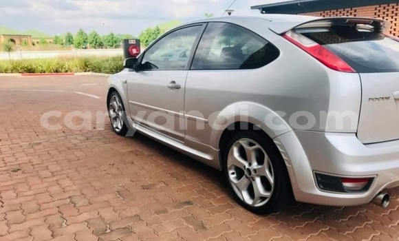 Acheter Occasion Voiture Ford Focus Gris à Chipata, Zambie Acheter Occasion Voiture Ford Focus Gris à Chipata, Zambie