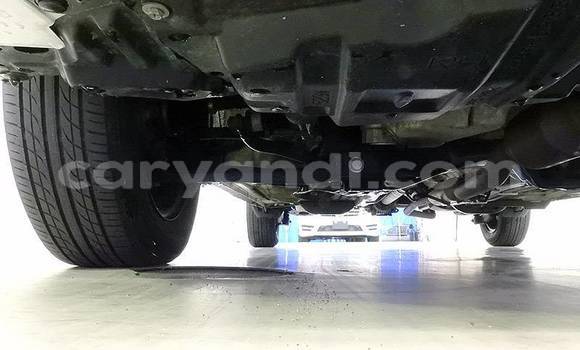 Acheter Import Voiture Toyota Vitz Blanc à Lusaka, Zambie Acheter Import Voiture Toyota Vitz Blanc à Lusaka, Zambie