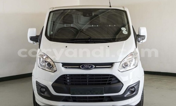 Buy Used Ford Tourneo Custom White Car in Lusaka in Zambia Buy Used Ford Tourneo Custom White Car in Lusaka in Zambia