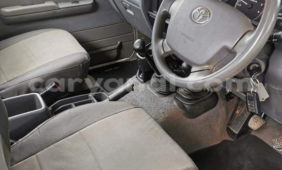 Acheter Occasion Voiture Toyota Land Cruiser Autre à Chipata, Zambie Acheter Occasion Voiture Toyota Land Cruiser Autre à Chipata, Zambie