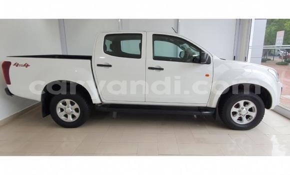 Nunua Ilio tumika Isuzu KB Nyingine Gari ndani ya Ndola nchini Zambia Nunua Ilio tumika Isuzu KB Nyingine Gari ndani ya Ndola nchini Zambia