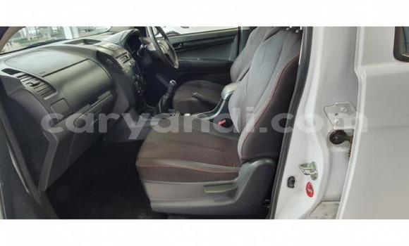 Nunua Ilio tumika Isuzu KB Nyingine Gari ndani ya Ndola nchini Zambia Nunua Ilio tumika Isuzu KB Nyingine Gari ndani ya Ndola nchini Zambia