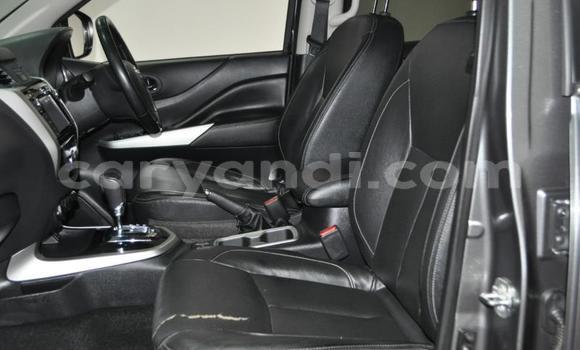 Acheter Occasion Voiture Nissan Navara Gris à Mazabuka, Du sud Acheter Occasion Voiture Nissan Navara Gris à Mazabuka, Du sud