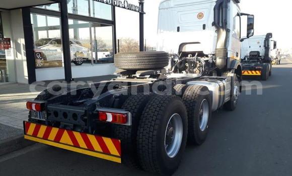 Acheter Occasion Voiture Mercedes‒Benz 300–Series Blanc à Kalengwa, Nord-Ouest Acheter Occasion Voiture Mercedes‒Benz 300–Series Blanc à Kalengwa, Nord-Ouest