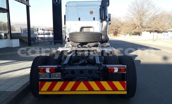 Acheter Occasion Voiture Mercedes‒Benz 300–Series Blanc à Kalengwa, Nord-Ouest Acheter Occasion Voiture Mercedes‒Benz 300–Series Blanc à Kalengwa, Nord-Ouest