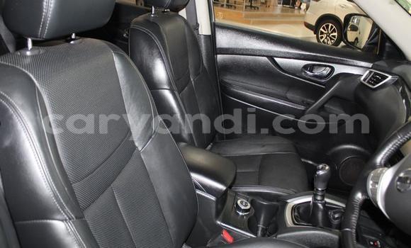 Acheter Occasion Voiture Nissan X–Trail Gris à Lusaka, Zambie Acheter Occasion Voiture Nissan X–Trail Gris à Lusaka, Zambie