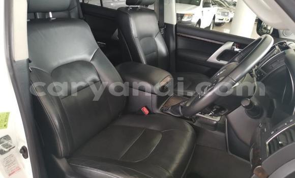 Acheter Occasion Voiture Toyota Land Cruiser Blanc à Mazabuka, Du sud Acheter Occasion Voiture Toyota Land Cruiser Blanc à Mazabuka, Du sud