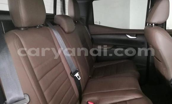 Nunua Ilio tumika Mercedes‒Benz X-klasse Concept Nyeupe Gari ndani ya Livingstone nchini Zambia Nunua Ilio tumika Mercedes‒Benz X-klasse Concept Nyeupe Gari ndani ya Livingstone nchini Zambia