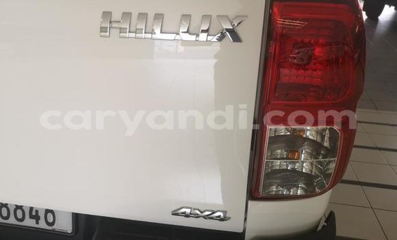 Buy Used Toyota Hilux White Car in Lusaka in Zambia Buy Used Toyota Hilux White Car in Lusaka in Zambia